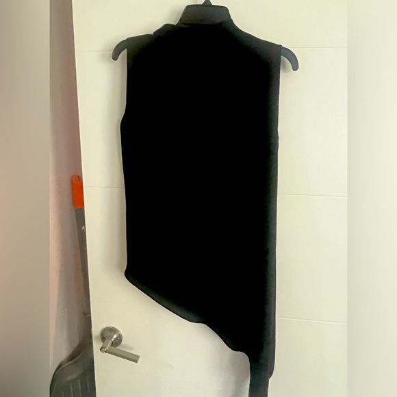 BCBG black (small) worn once, runs big - Picture 1 of 3